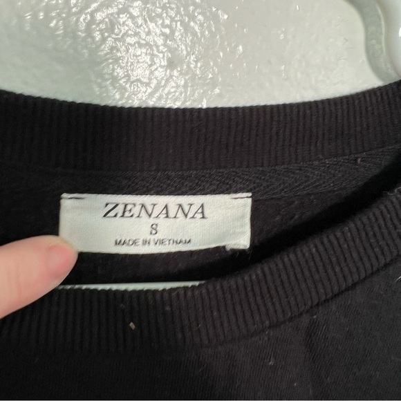 Zenana Star Print Hi-Low Sweatshirt Black White - Picture 10 of 11